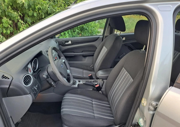 Ford Focus cena 9999 przebieg: 242800, rok produkcji 2010 z Choroszcz małe 352